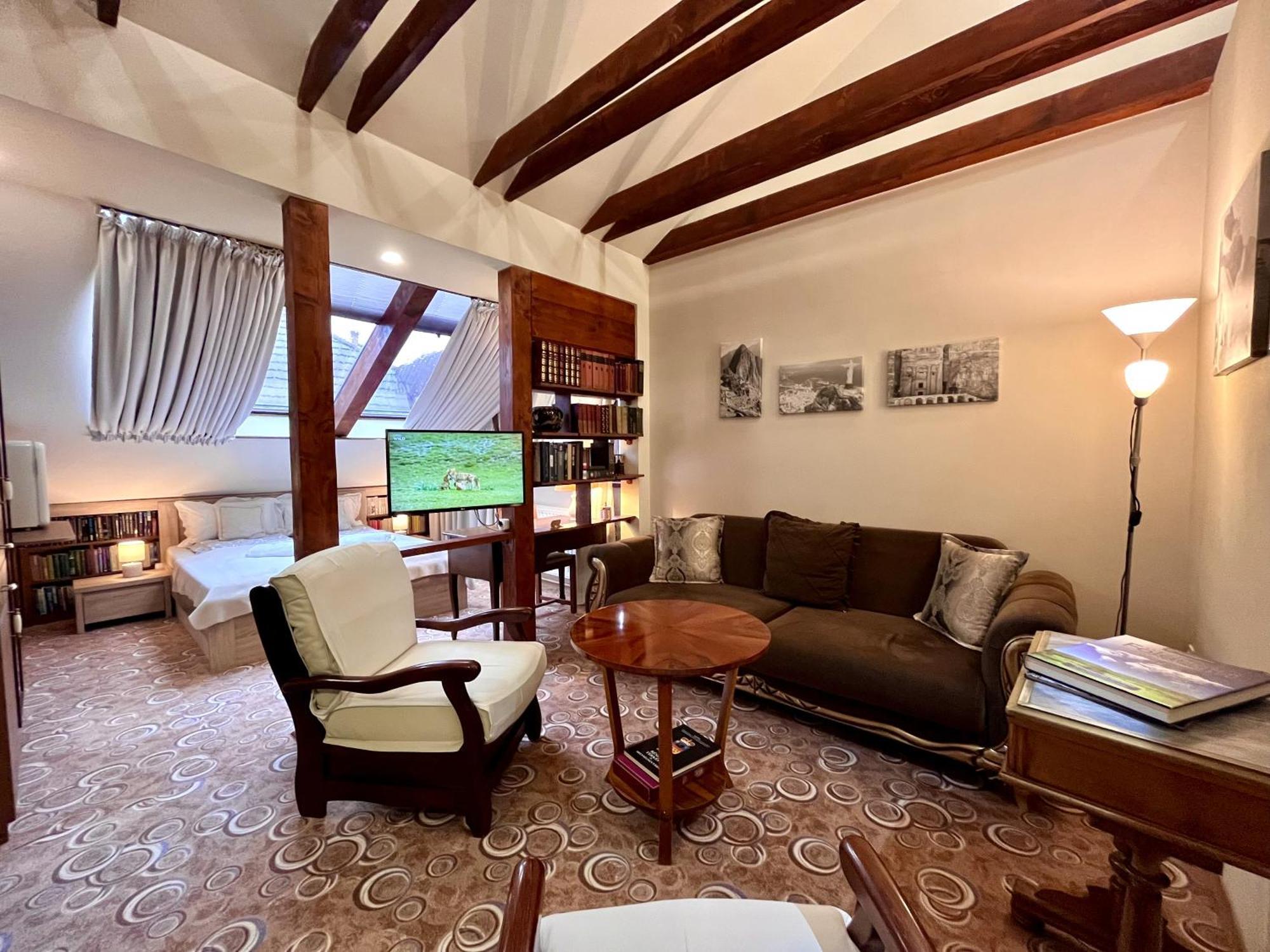 Excluzive Homestay *